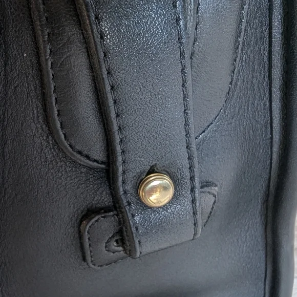 Vintage Coach Black Leather Crossbody Bag - Picture 11 of 14